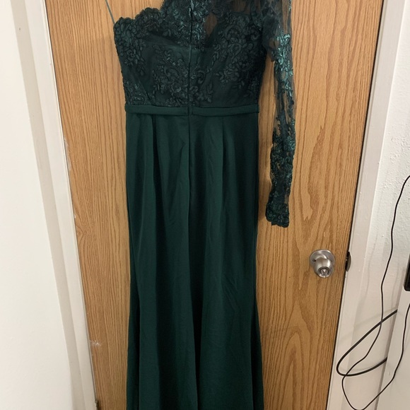 Emerald Green Fashion Nova Lace Maxi Dress, Size Small - Picture 4 of 10